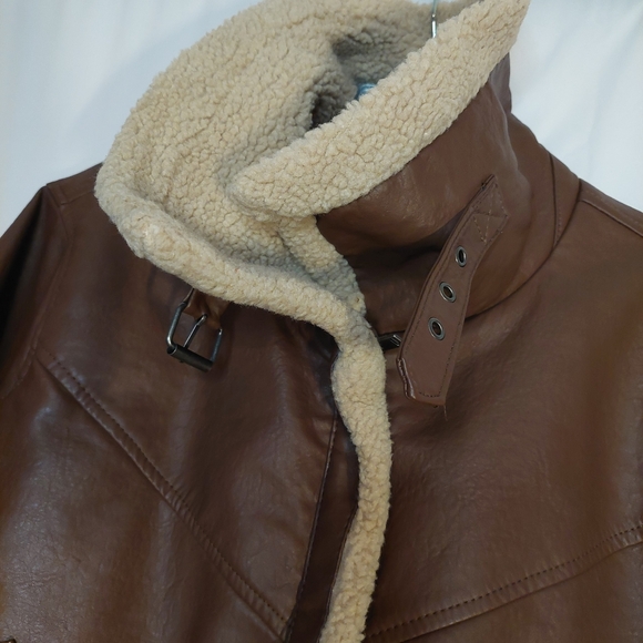 Universal Thread Bomber Jacket - Picture 4 of 7